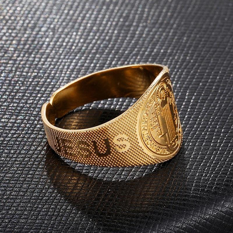 Christian Ring St Benedict